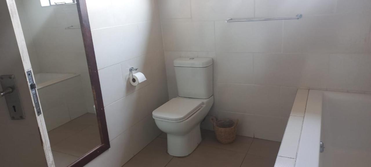 Entire 4 Bedroom House In Midrand, Johannesburg Randjesfontein Exterior foto