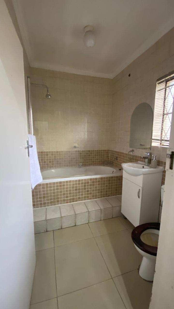 Entire 4 Bedroom House In Midrand, Johannesburg Randjesfontein Exterior foto